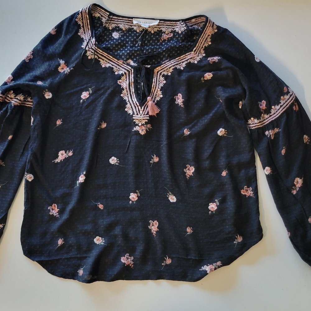 Love stitch long sleeve black bohemian blouse, medium